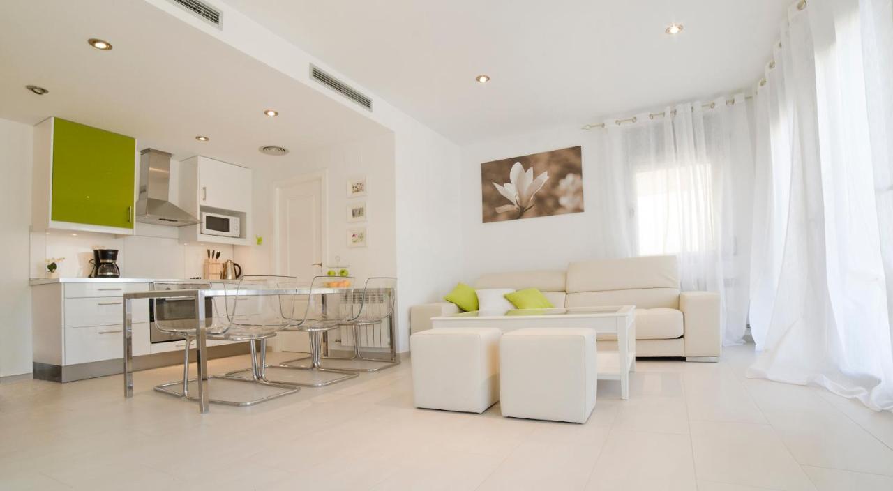 Tranquil Duplex In Sitges, Barcelona,Sea Views, Parking, Terrace Apartamento Exterior foto