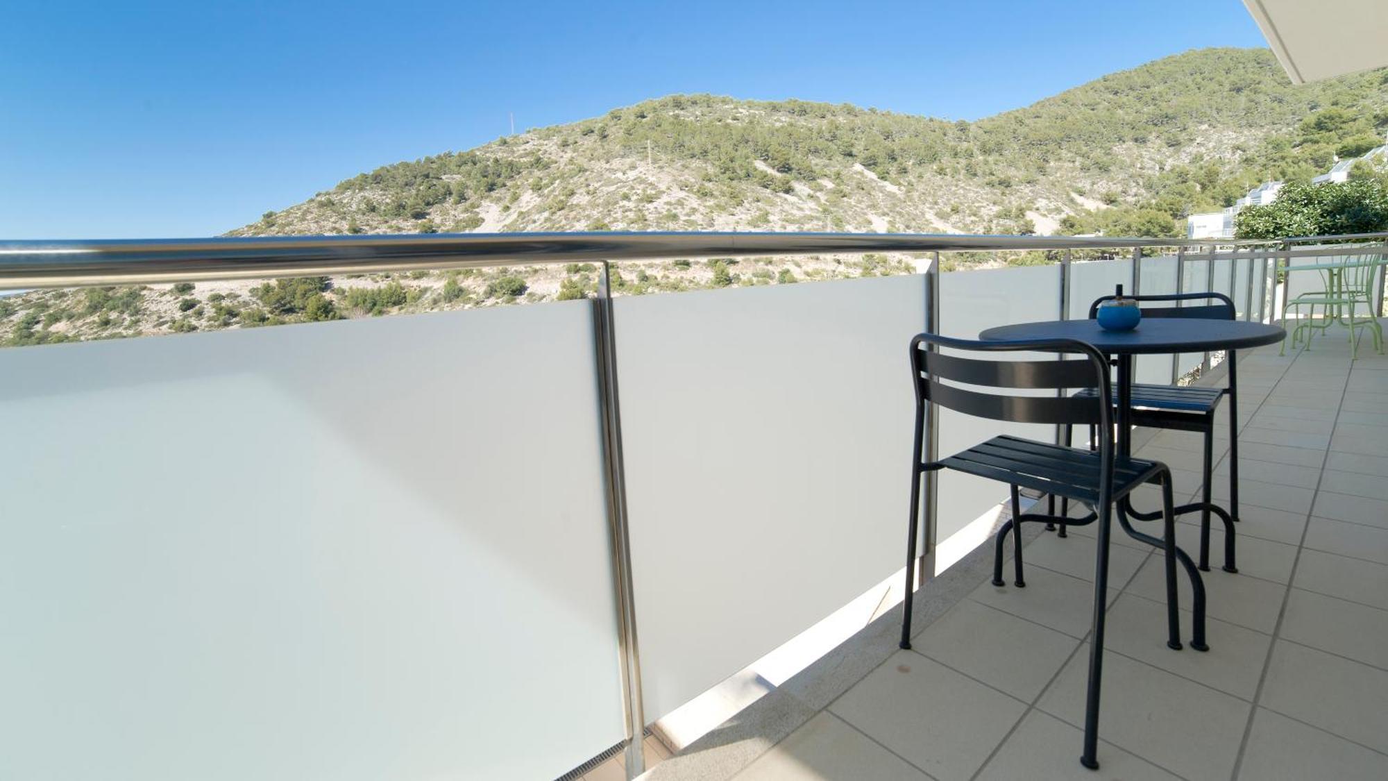 Tranquil Duplex In Sitges, Barcelona,Sea Views, Parking, Terrace Apartamento Exterior foto